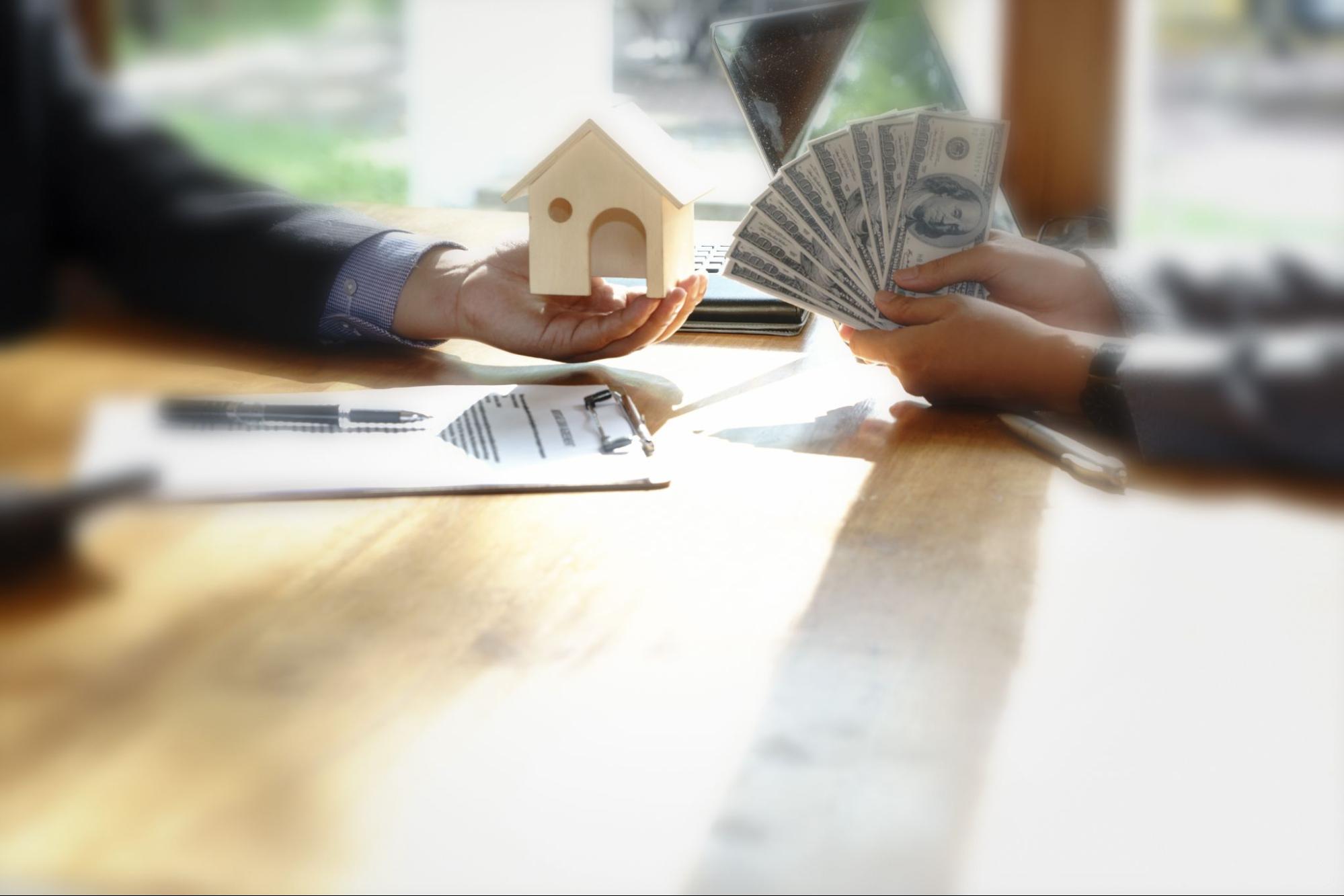Why Texas Landlords Are Choosing to Sell Rental Properties to Cash Home Buyers